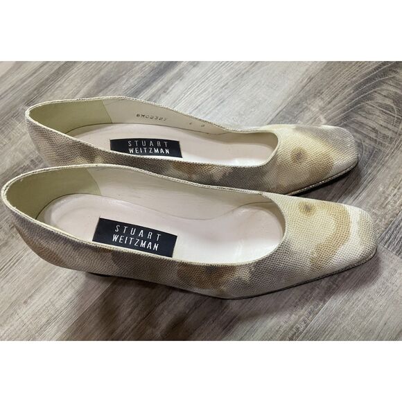 Stuart Weitzman Block Heel Closed Toe Pump size 8B - Picture 5 of 6